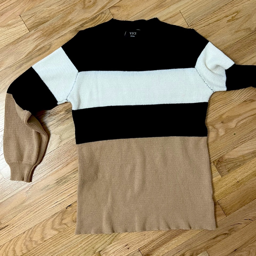 Cute knit sweater